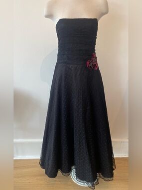 Scott McClintock dress